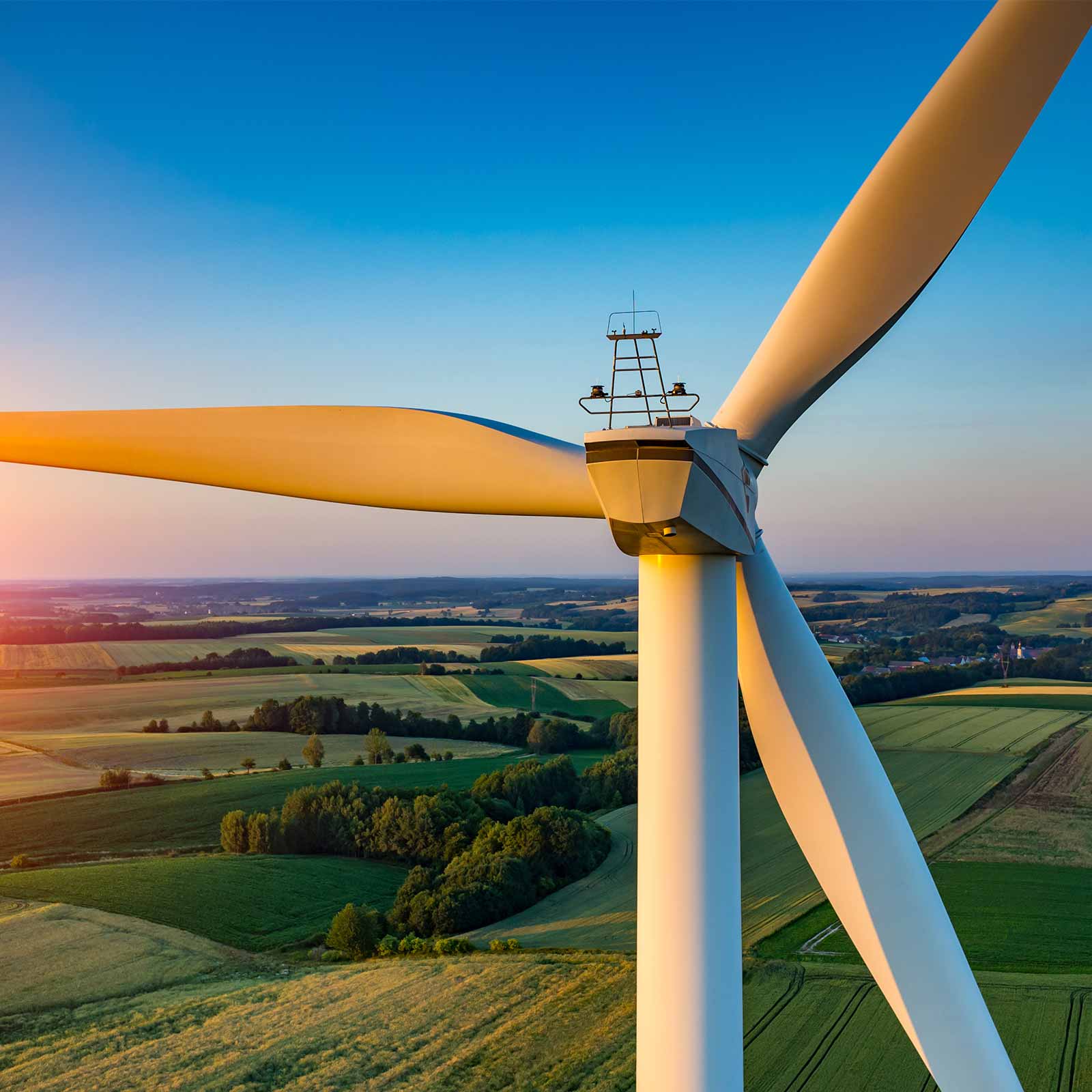 Wind Turbiner - Aurora Energy Research